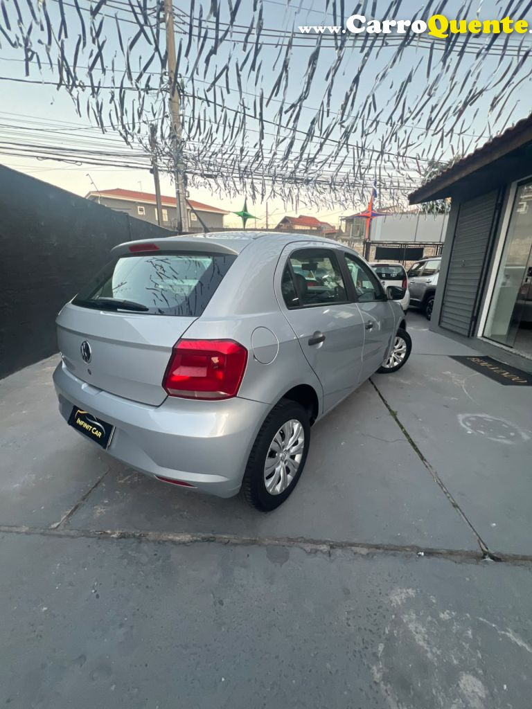 VOLKSWAGEN   GOL TRENDLINE 1.0 T.FLEX 12V 5P   PRATA 2017 1.0 GASOLINA - Loja