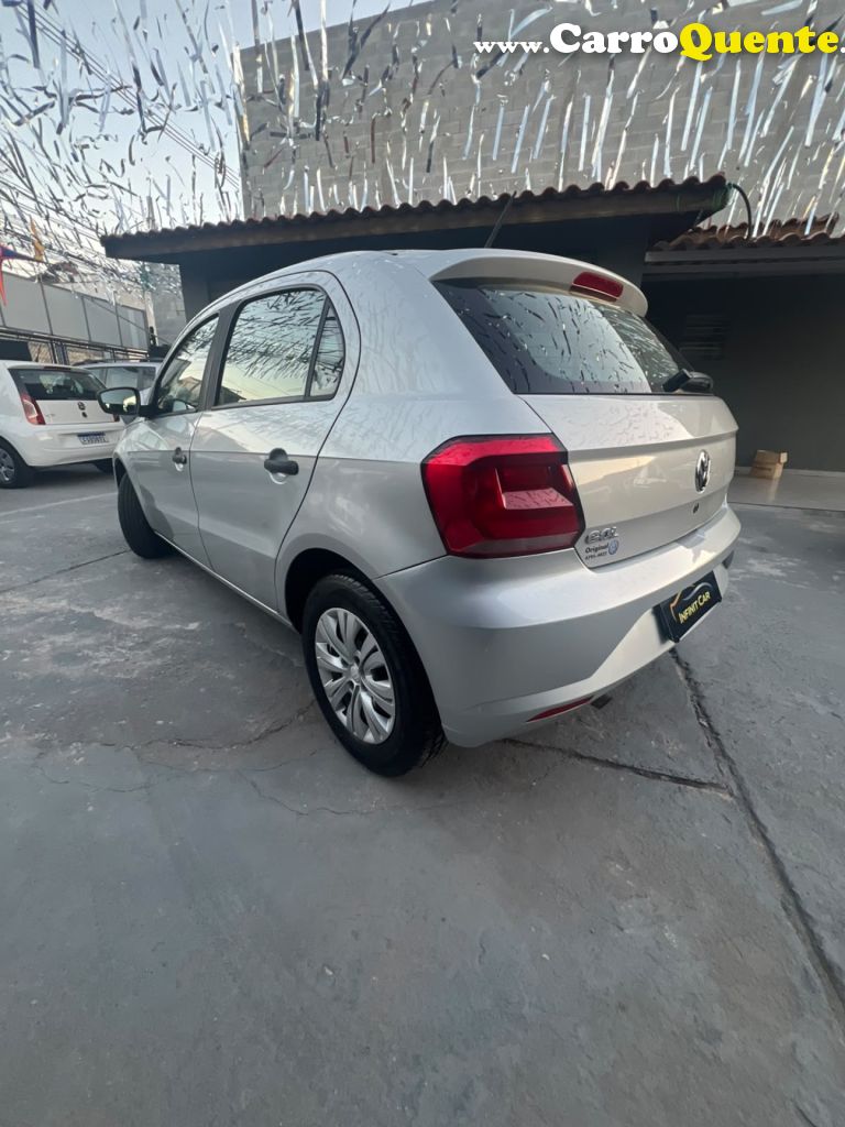 VOLKSWAGEN   GOL TRENDLINE 1.0 T.FLEX 12V 5P   PRATA 2017 1.0 GASOLINA - Loja