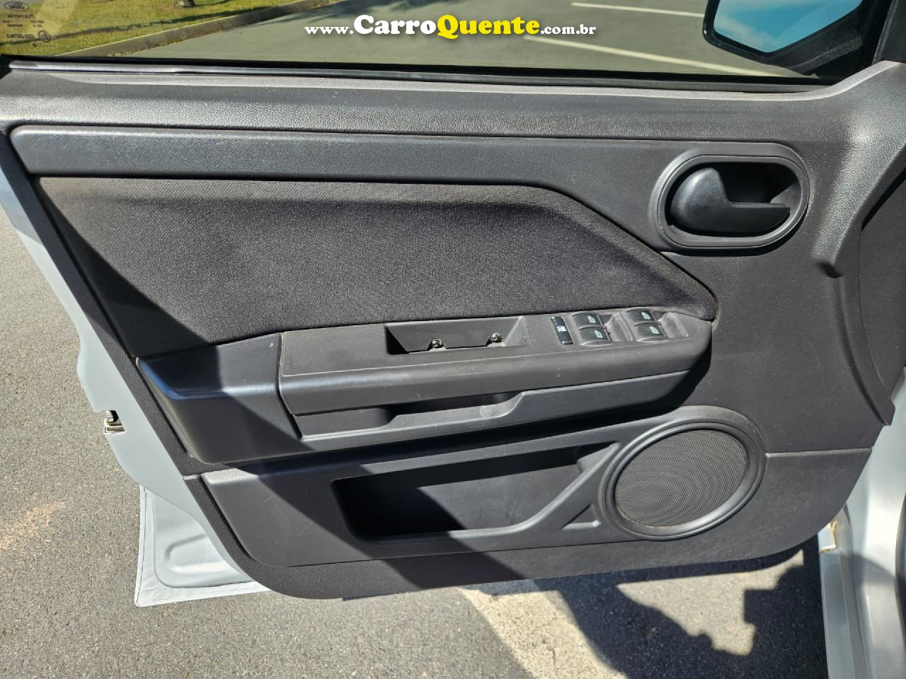 FORD   ECOSPORT XLT 2.0 2.0 FLEX 16V 5P AUT.   PRATA 2009 2.0 FLEX - Loja