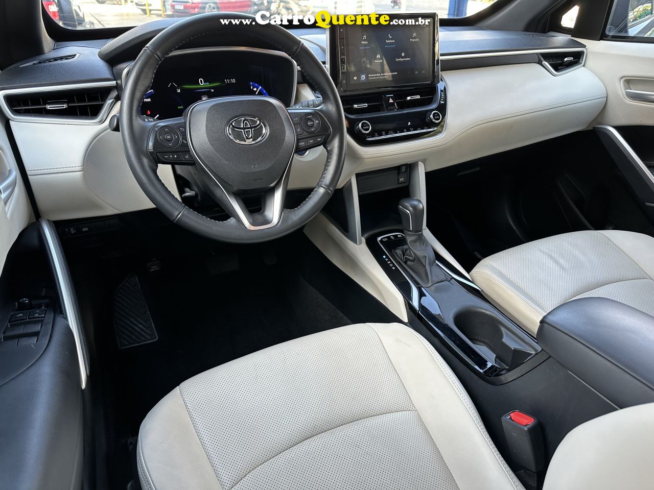 TOYOTA   COROLLA CROSS XRX 1.8 16V AUT.(HÍBRIDO)   CINZA 2023 1.8 16V FLEX E ELÉTRICO - Loja