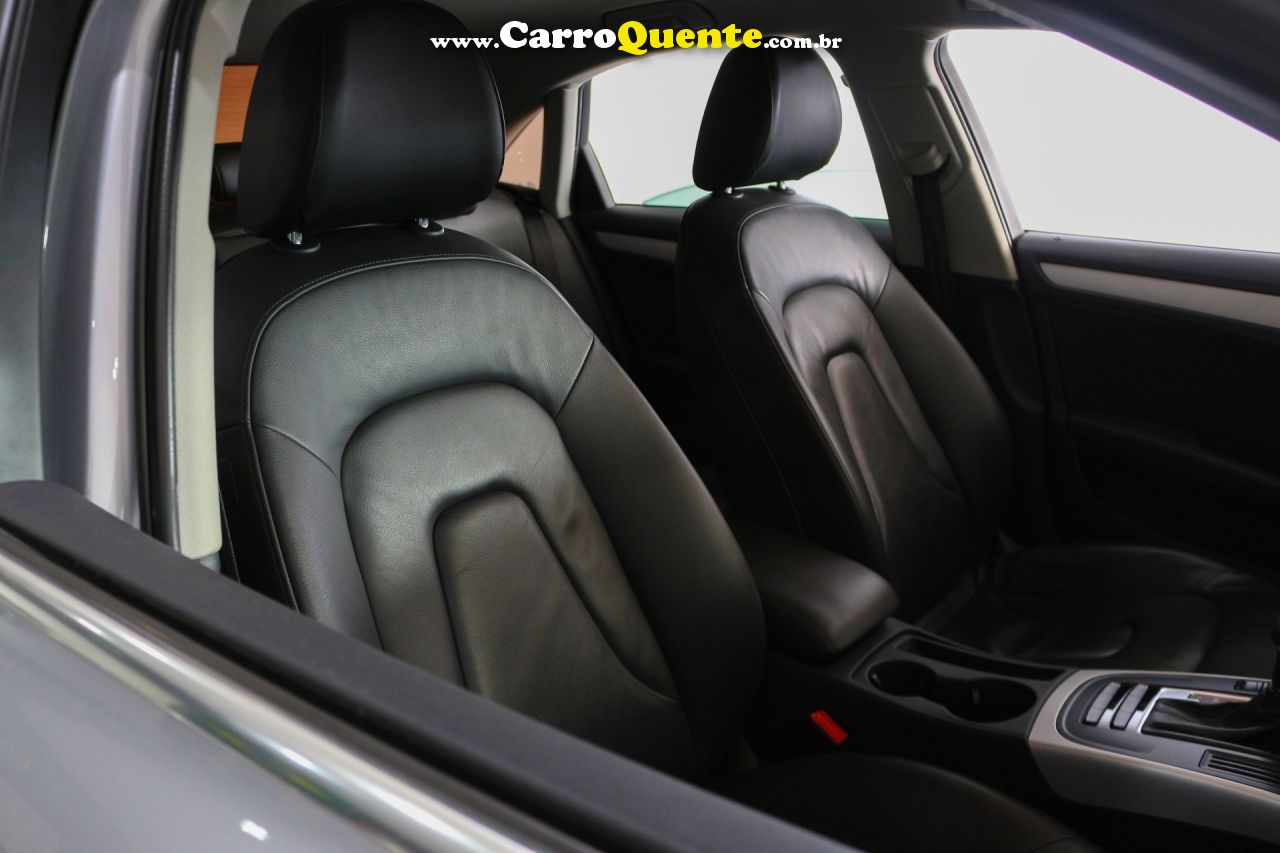 AUDI   A4 1.8 TIP. MULTITRONIC TURBO   PRATA 2016 1.8 GASOLINA - Loja