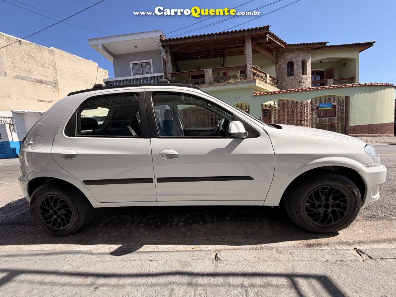 CHEVROLET   CELTA SPIRIT LT 1.0 MPFI 8V FLEXP. 5P   BRANCO 2015 1.0 FLEX - Loja