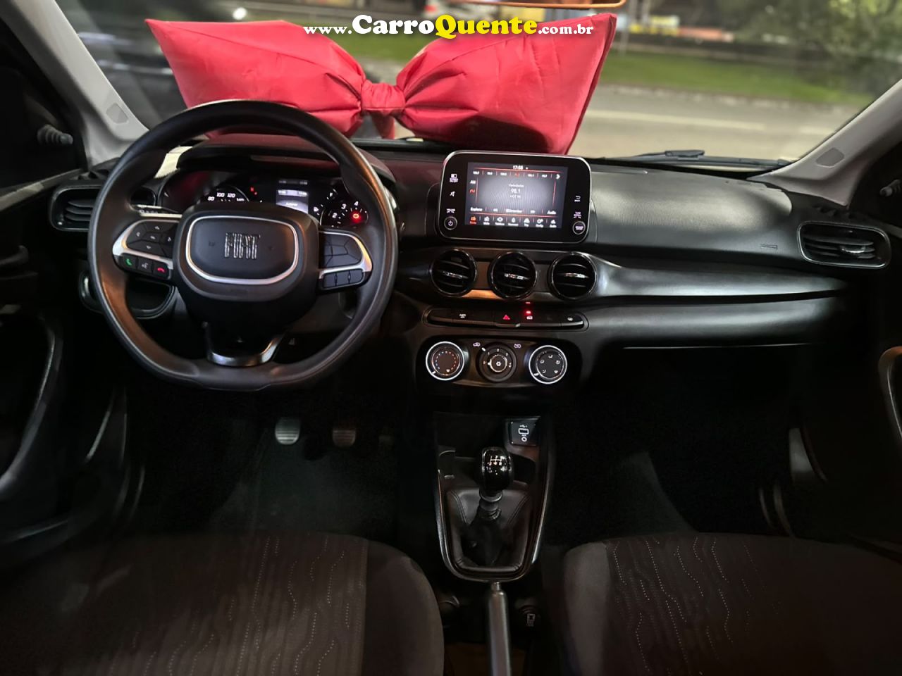 FIAT   CRONOS DRIVE 1.0 6V FLEX   PRETO 2025 1.0 FLEX - Loja