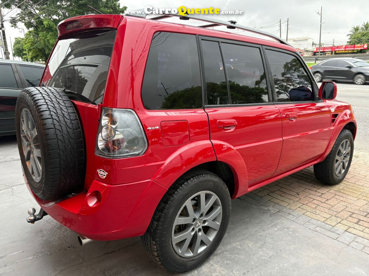 MITSUBISHI   PAJERO TR4 2.0 2.0 FLEX 16V 4X4 AUT.   VERMELHO 2010 2.0 FLEX - Loja