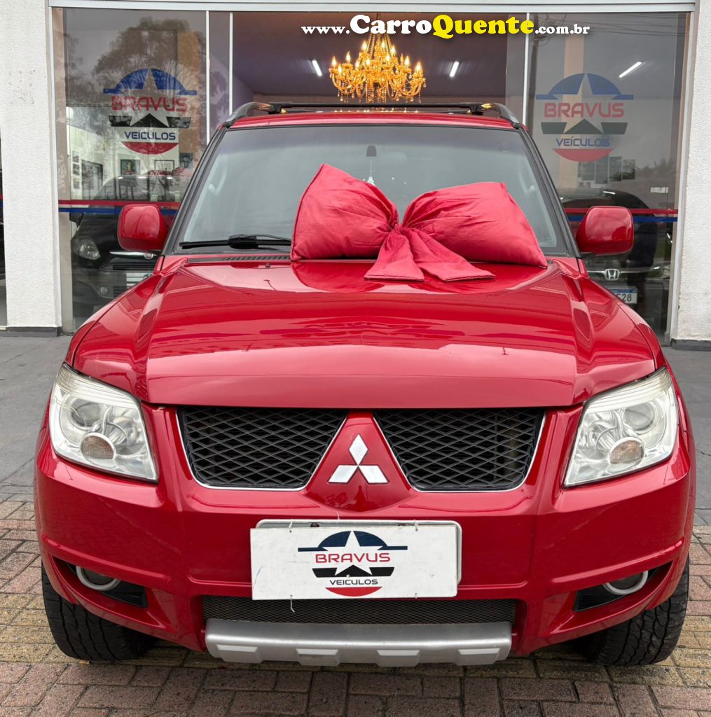 MITSUBISHI   PAJERO TR4 2.0 2.0 FLEX 16V 4X4 AUT.   VERMELHO 2010 2.0 FLEX - Loja