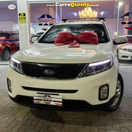 KIA   SORENTO 2.4 16V 4X2 AUT.   BRANCO 2015 2.4 GASOLINA