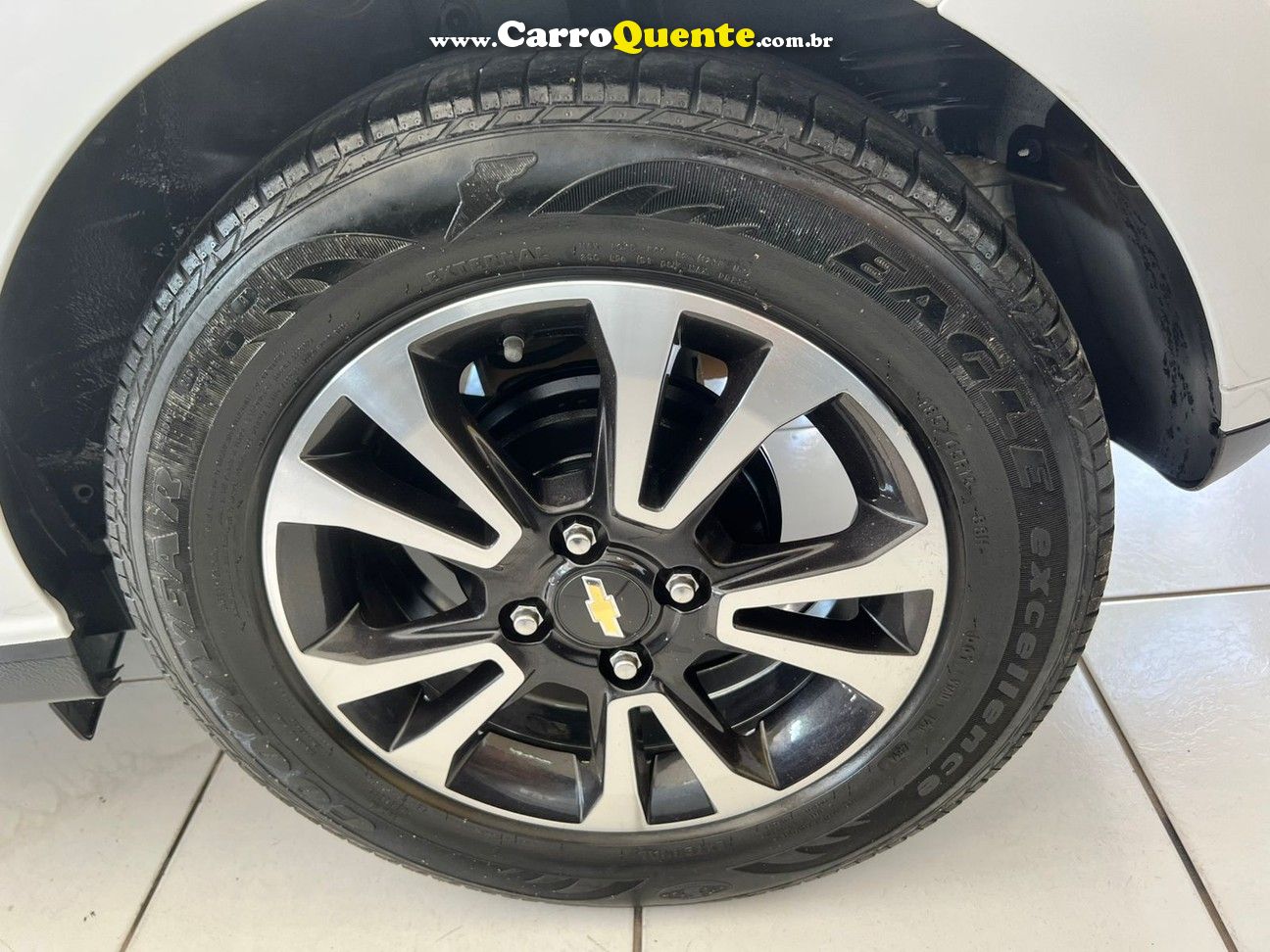 CHEVROLET ONIX 1.4 MPFI LTZ 8V 2015 - Loja