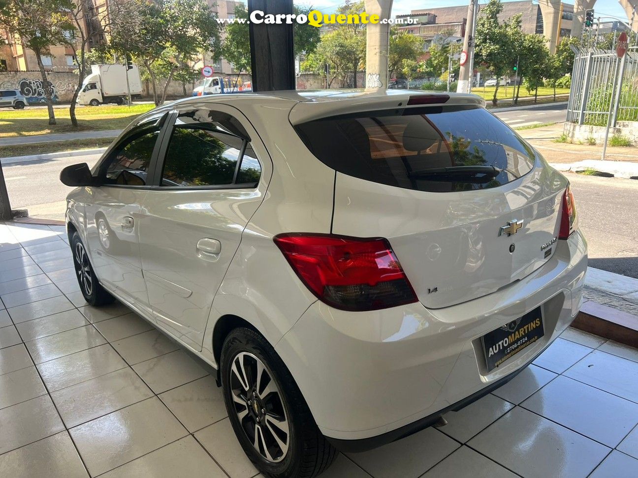 CHEVROLET ONIX 1.4 MPFI LTZ 8V 2015 - Loja
