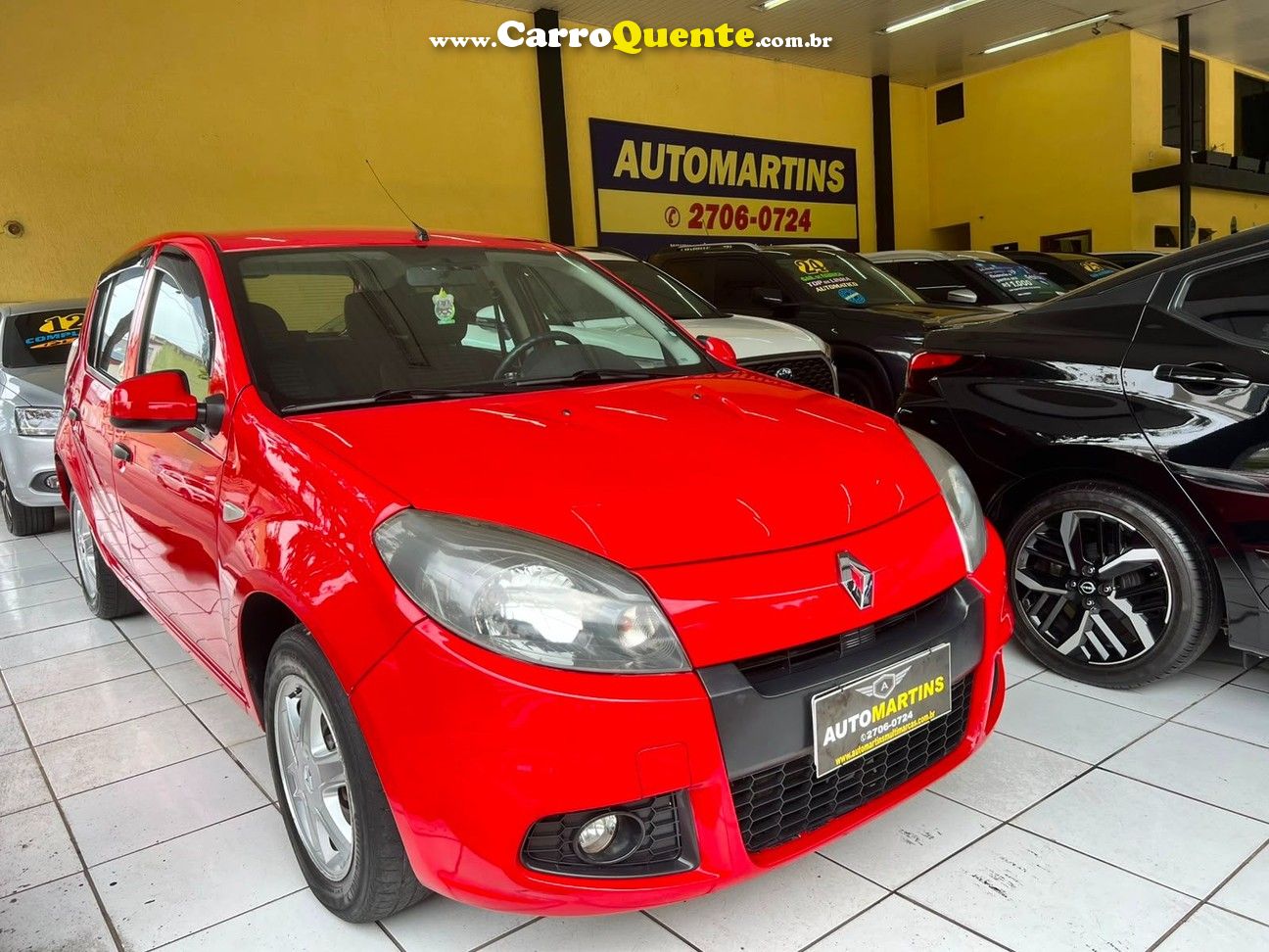 RENAULT SANDERO 2014 - Loja