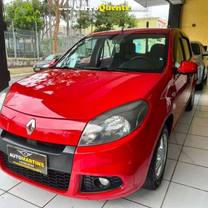 RENAULT SANDERO 2014