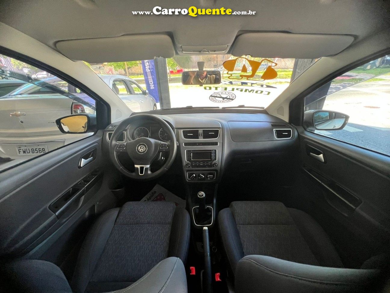 VOLKSWAGEN FOX 1.0 MI 8V 2014 - Loja