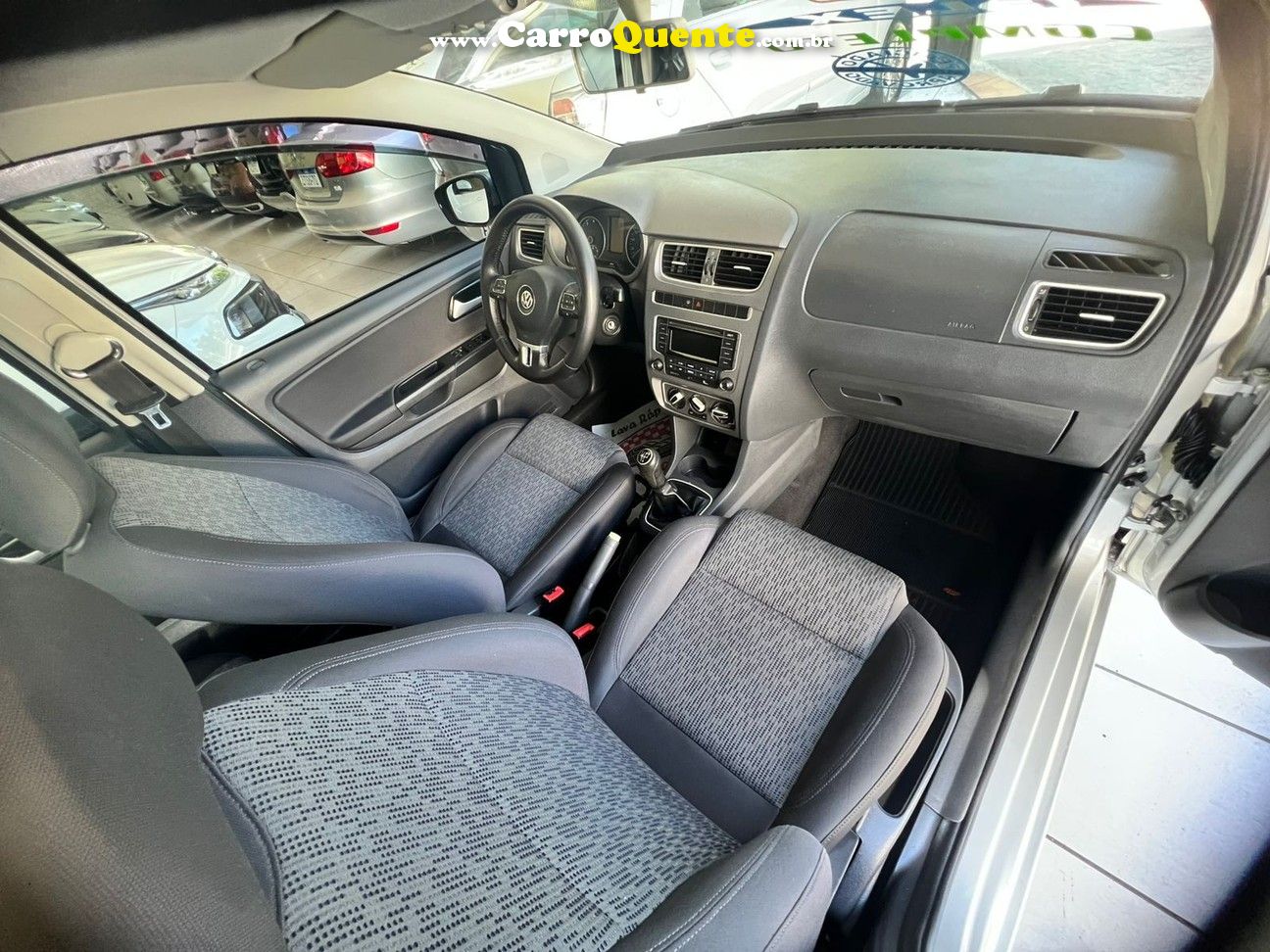 VOLKSWAGEN FOX 1.0 MI 8V 2014 - Loja