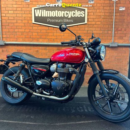 TRIUMPH STREET TWIN 2020
