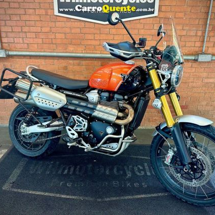 TRIUMPH BONNEVILLE SCRAMBLER 1200 XE 2024