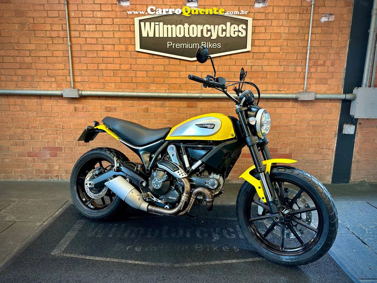 DUCATI SCRAMBLER ICON 2016 - Loja