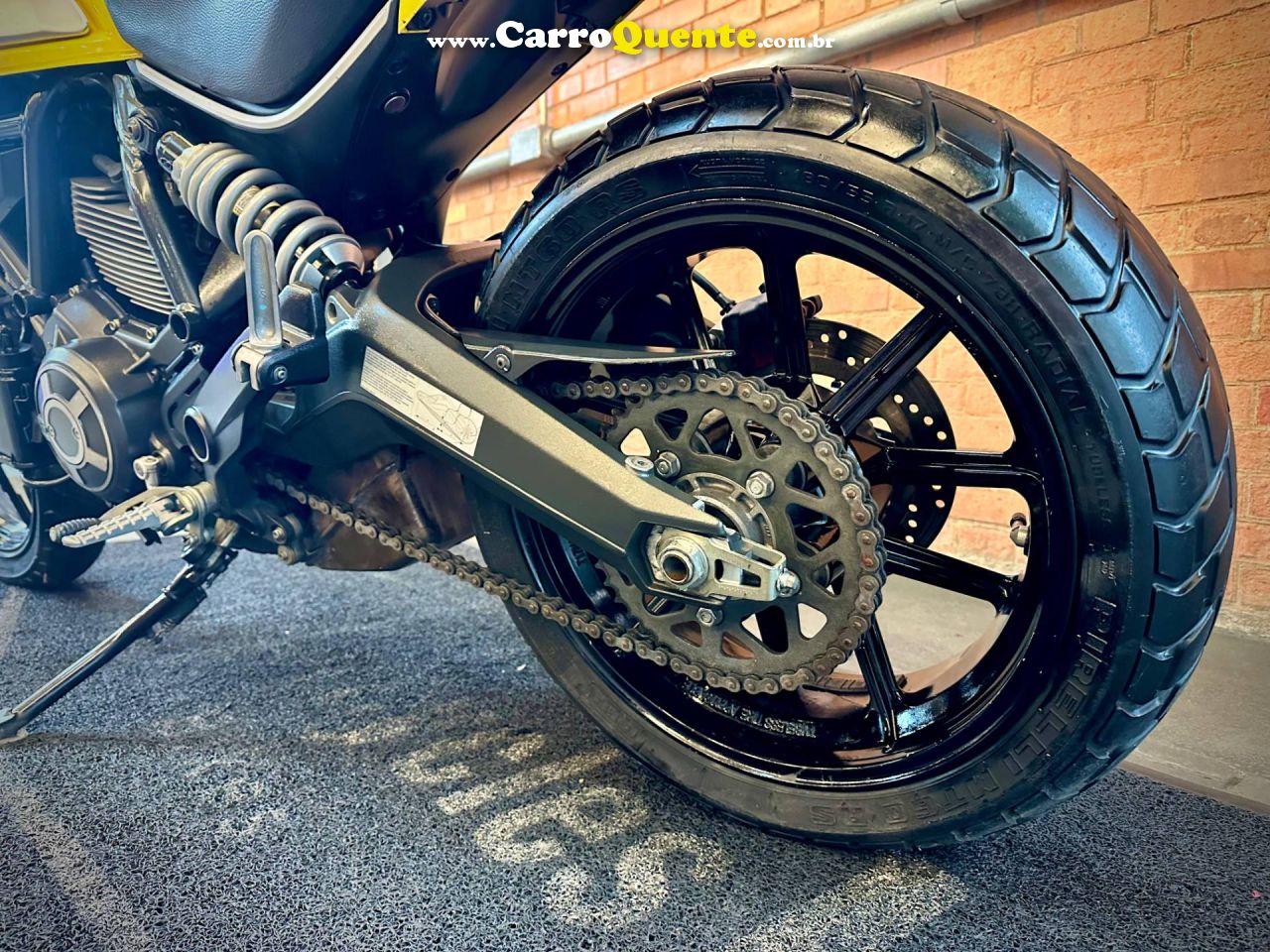 DUCATI SCRAMBLER ICON 2016 - Loja