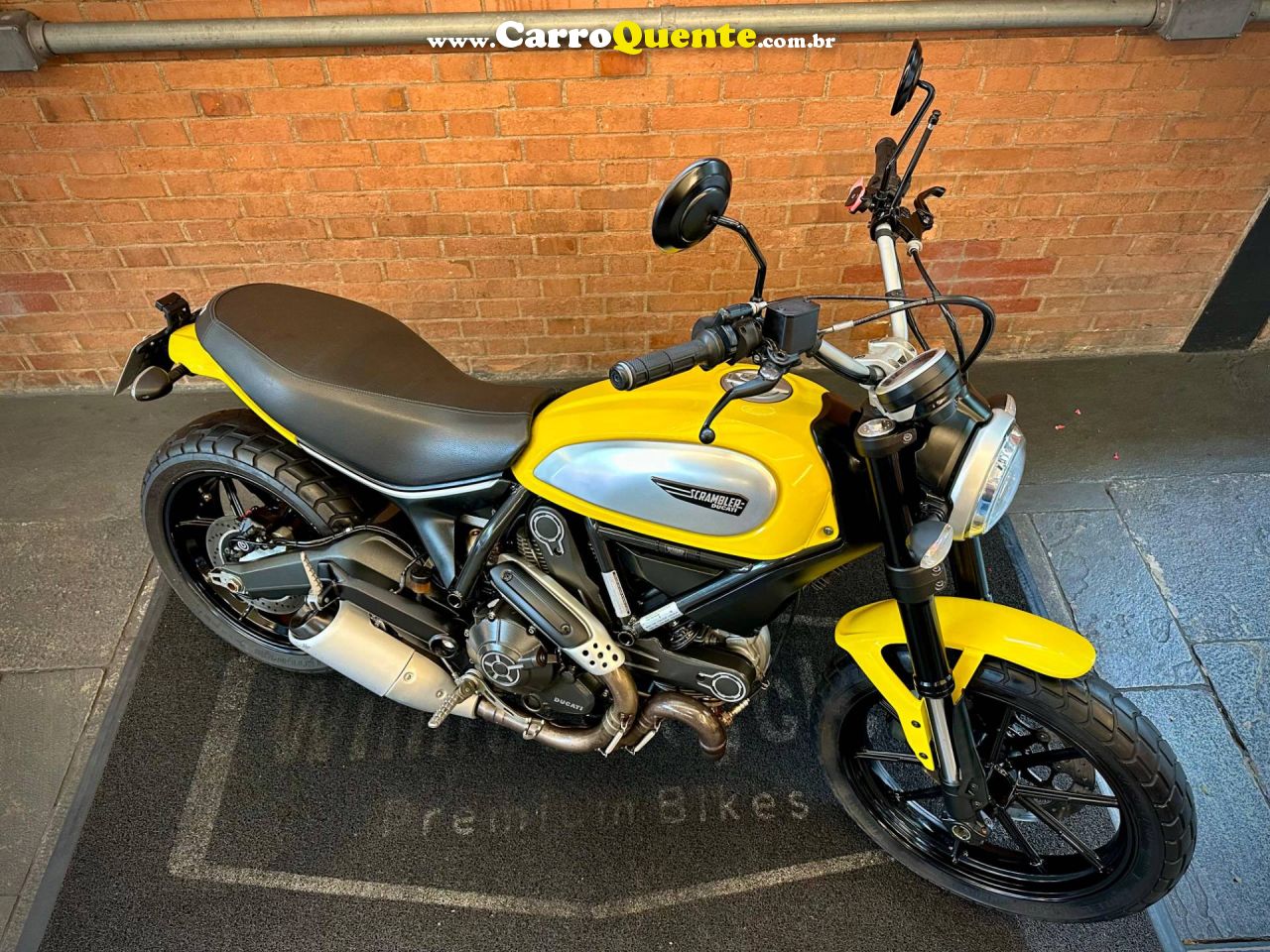 DUCATI SCRAMBLER ICON 2016 - Loja