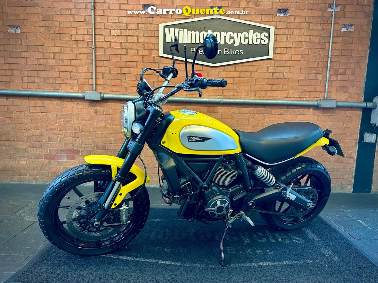 DUCATI SCRAMBLER ICON 2016 - Loja