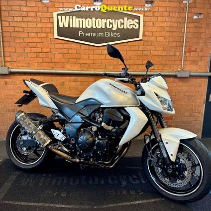 KAWASAKI Z750 2011