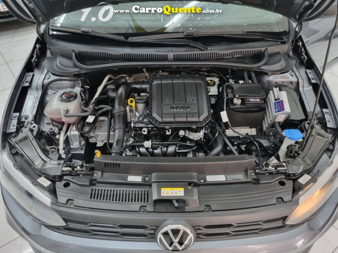 VOLKSWAGEN   POLO TRACK 1.0 FLEX 12V 5P   BRANCO 2025 1.0 FLEX - Loja