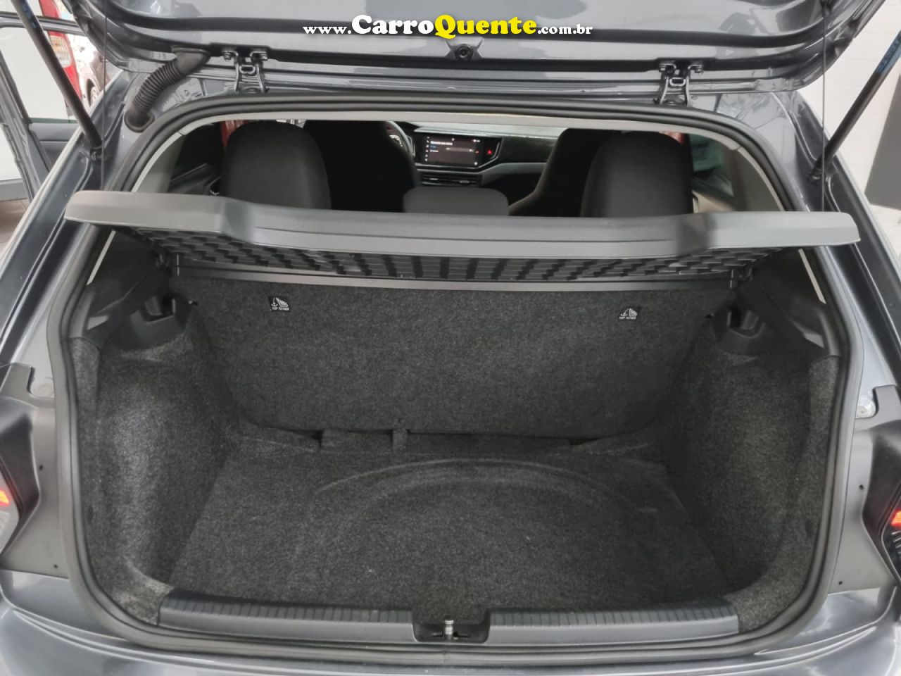 VOLKSWAGEN   POLO TRACK 1.0 FLEX 12V 5P   BRANCO 2025 1.0 FLEX - Loja