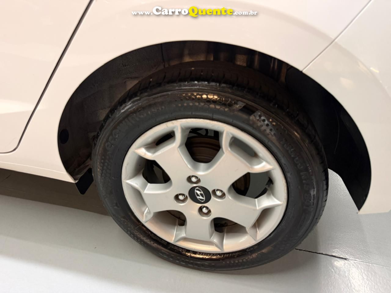 HYUNDAI   HB20S VISION 1.0 FLEX 12V MEC.   BRANCO 2021 1.0 FLEX - Loja