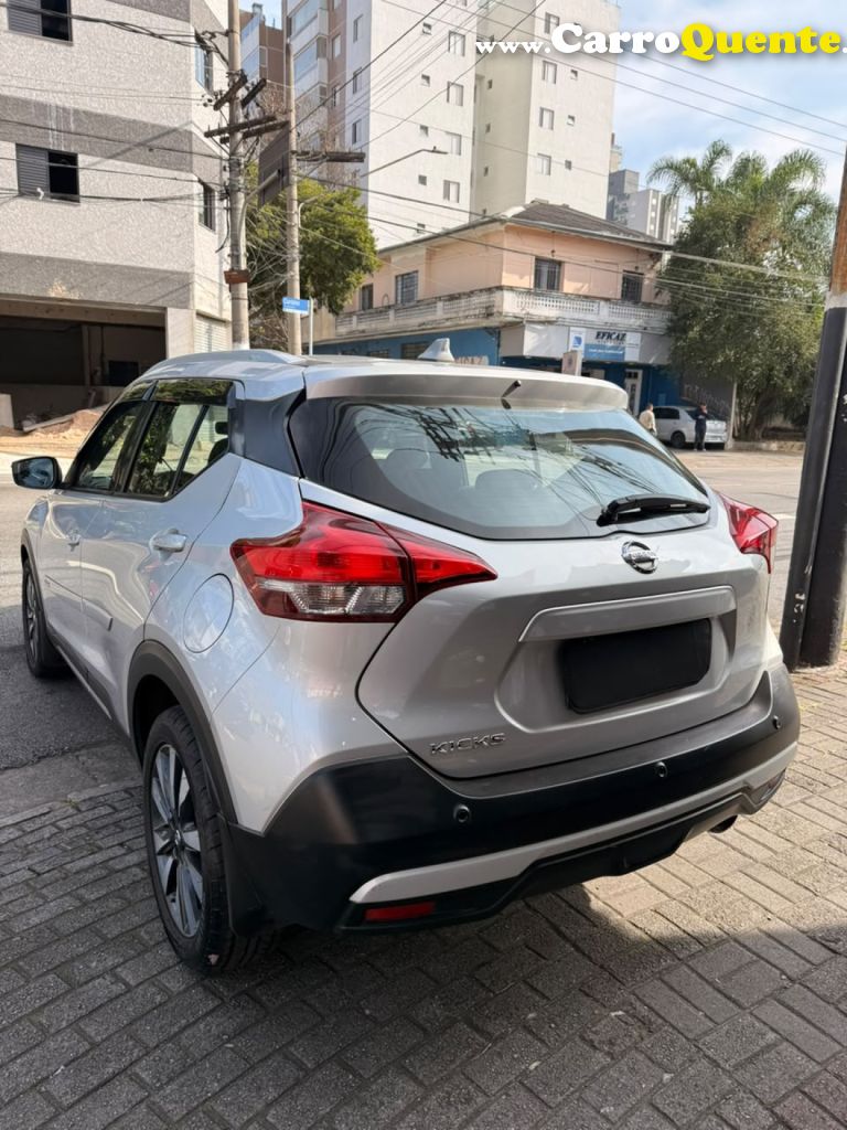 NISSAN   KICKS SV 1.6 16V FLEXSTAR 5P AUT.   PRATA 2019 1.6 GASOLINA - Loja