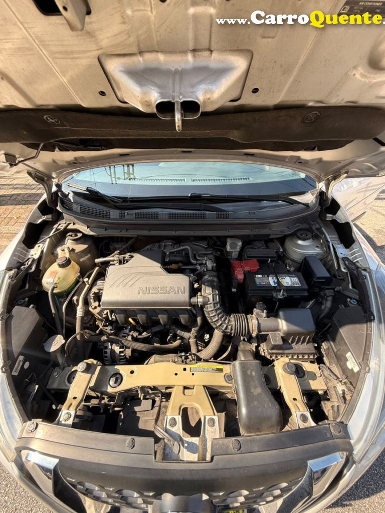 NISSAN   KICKS SV 1.6 16V FLEXSTAR 5P AUT.   PRATA 2019 1.6 GASOLINA - Loja