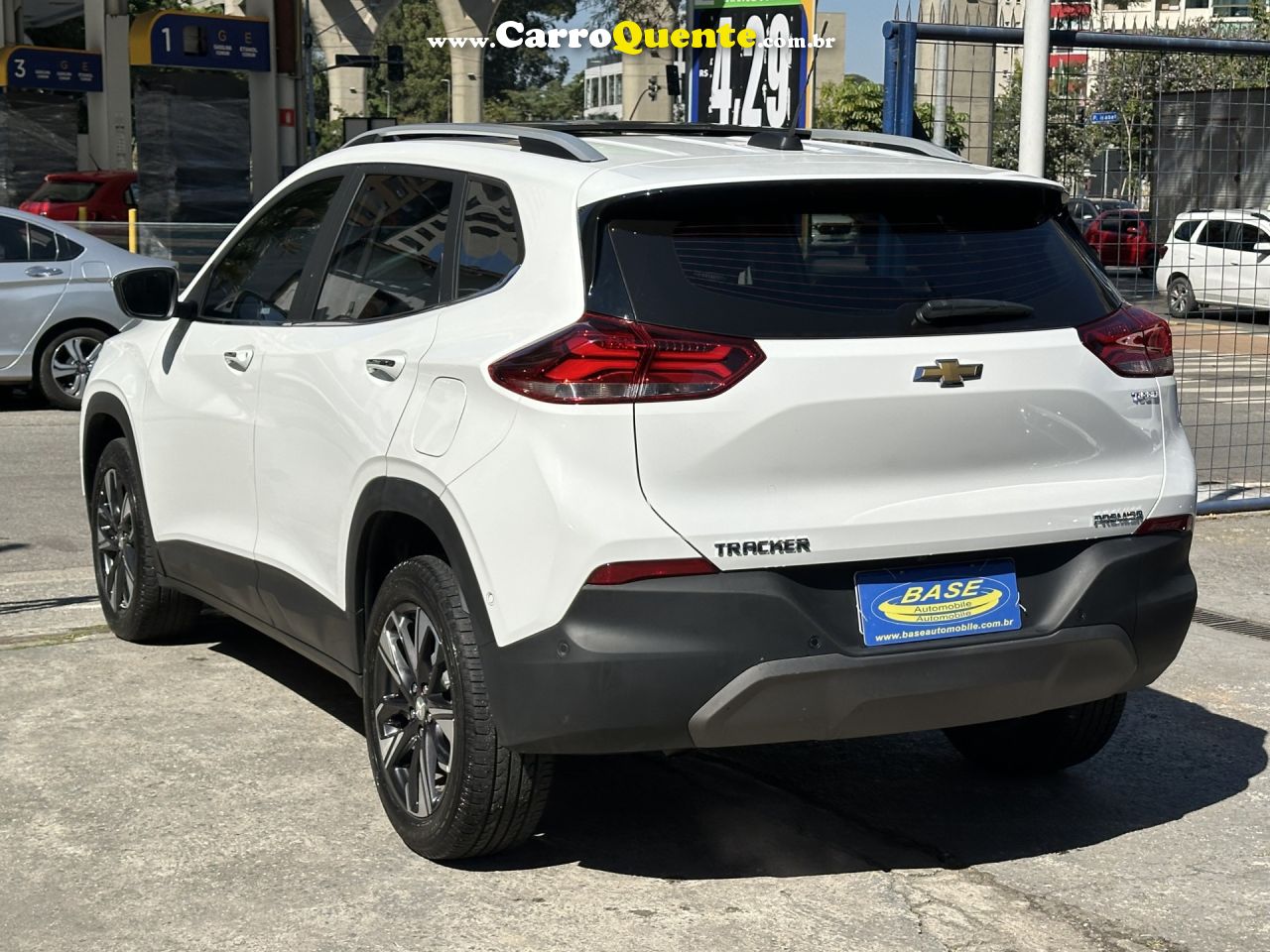 CHEVROLET   TRACKER PREMIER 1.2 TURBO 12V FLEX AUT.   BRANCO 2023 1.2 FLEX - Loja
