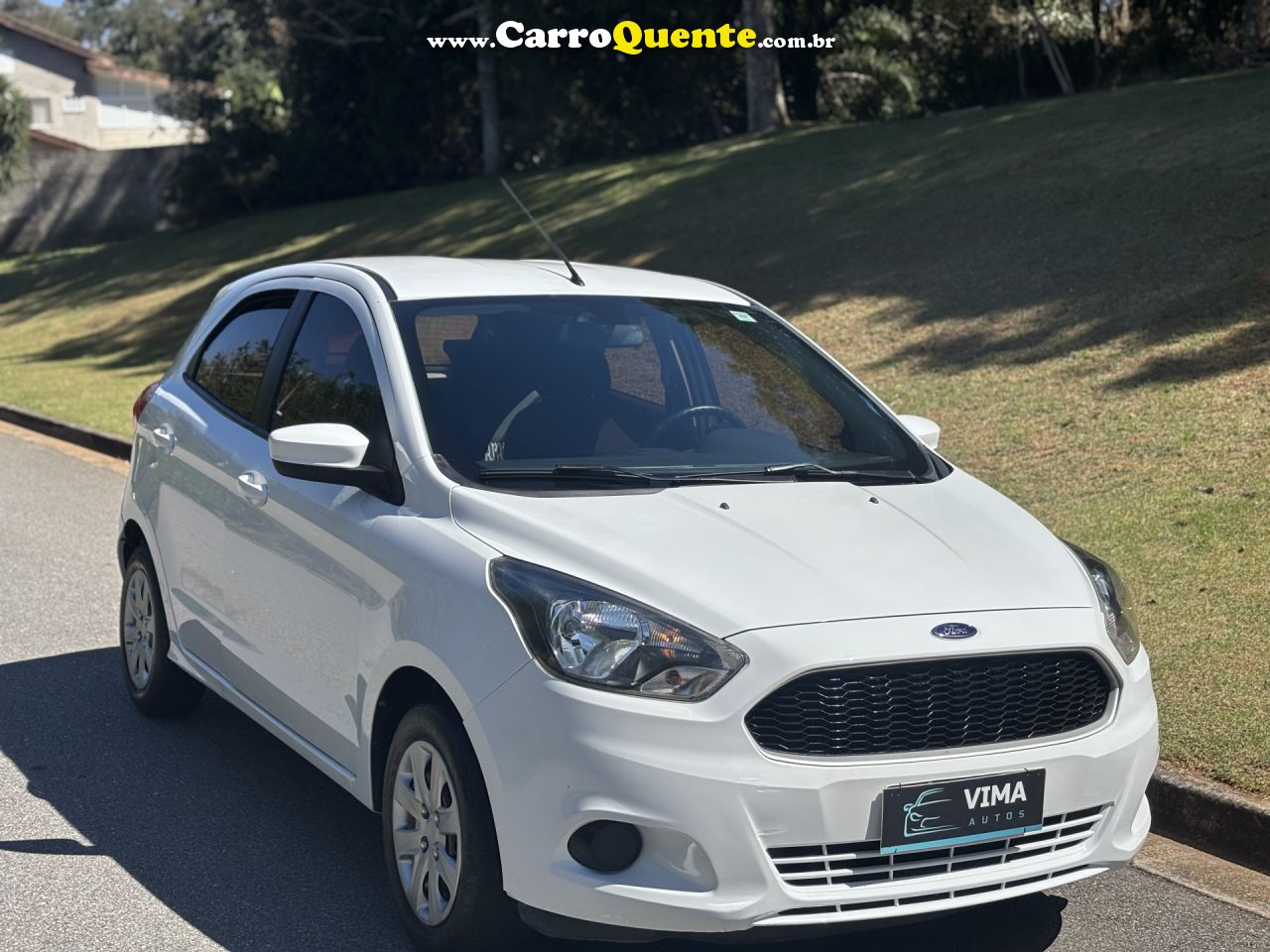 FORD   KA 1.0 SESE PLUS TIVCT FLEX 5P   BRANCO 2015 1.0 FLEX - Loja