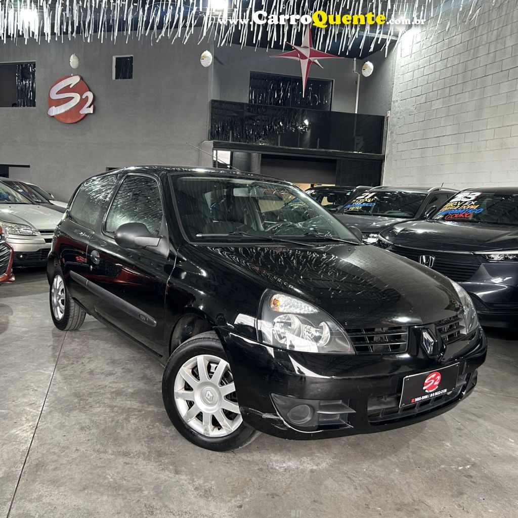 RENAULT   CLIO HI-FLEX 1.0 16V 3P   PRETO 2012 1.0 GASOLINA - Loja