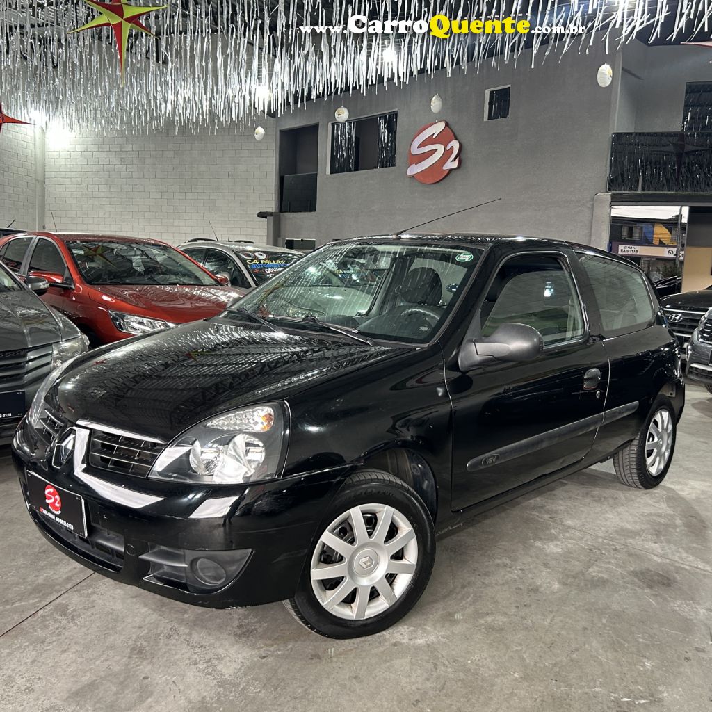 RENAULT   CLIO HI-FLEX 1.0 16V 3P   PRETO 2012 1.0 GASOLINA - Loja