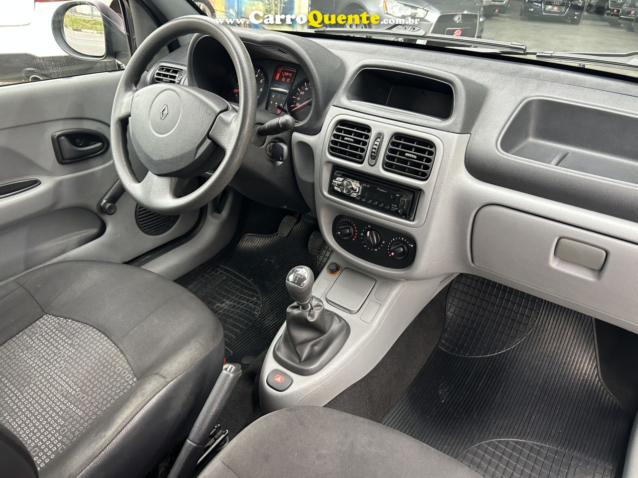 RENAULT   CLIO HI-FLEX 1.0 16V 3P   PRETO 2012 1.0 GASOLINA - Loja