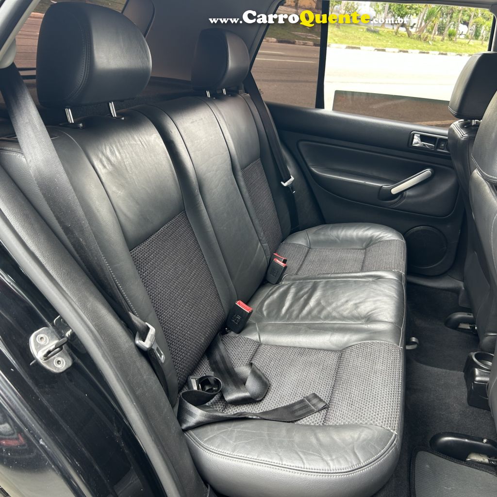 VOLKSWAGEN   GOLF SPORTLINE 1.6 MI TOTAL FLEX 8V 4P   PRETO 2010 1.6 FLEX - Loja