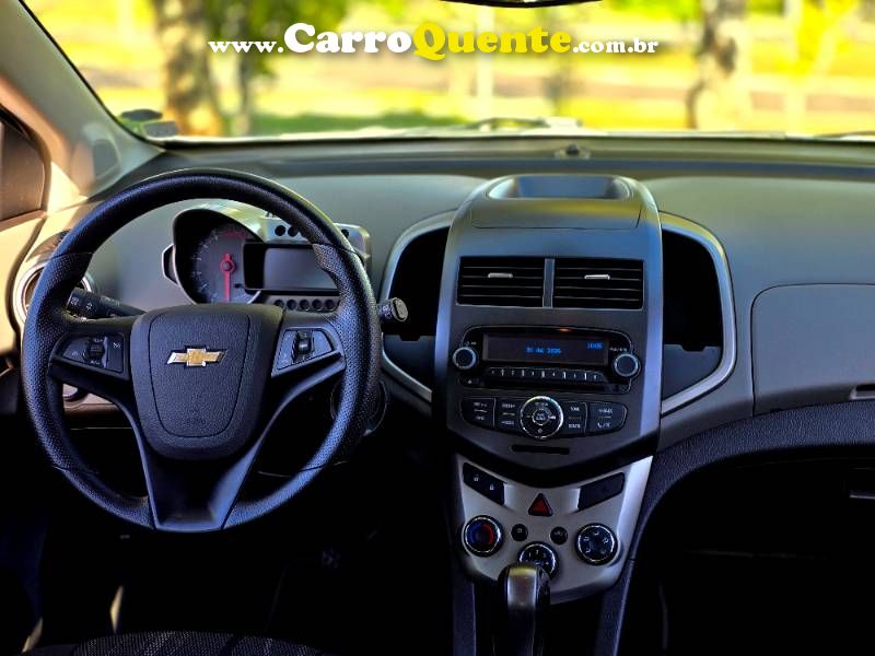 SONIC HB LT 1.6 16V FlexPower 5p Aut. 2014/2014 Chevrolet - Loja