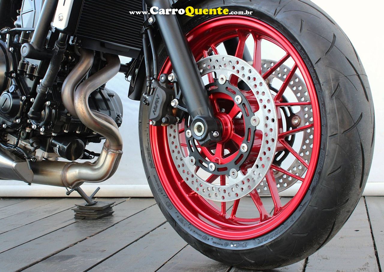 KAWASAKI Z650 ABS RS 2026 - Loja