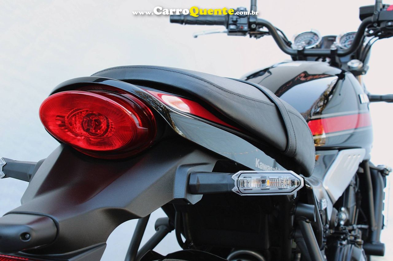 KAWASAKI Z650 ABS RS 2026 - Loja