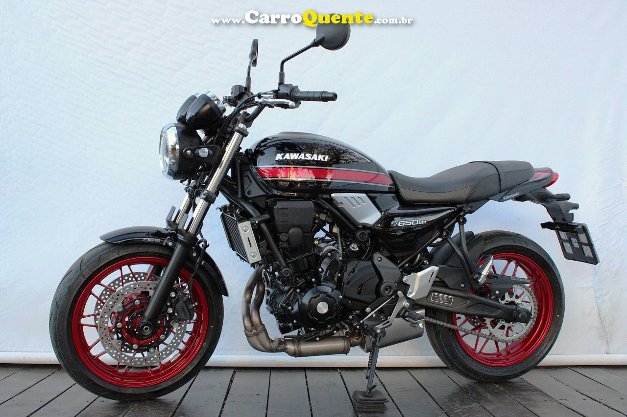 KAWASAKI Z650 ABS RS 2026 - Loja