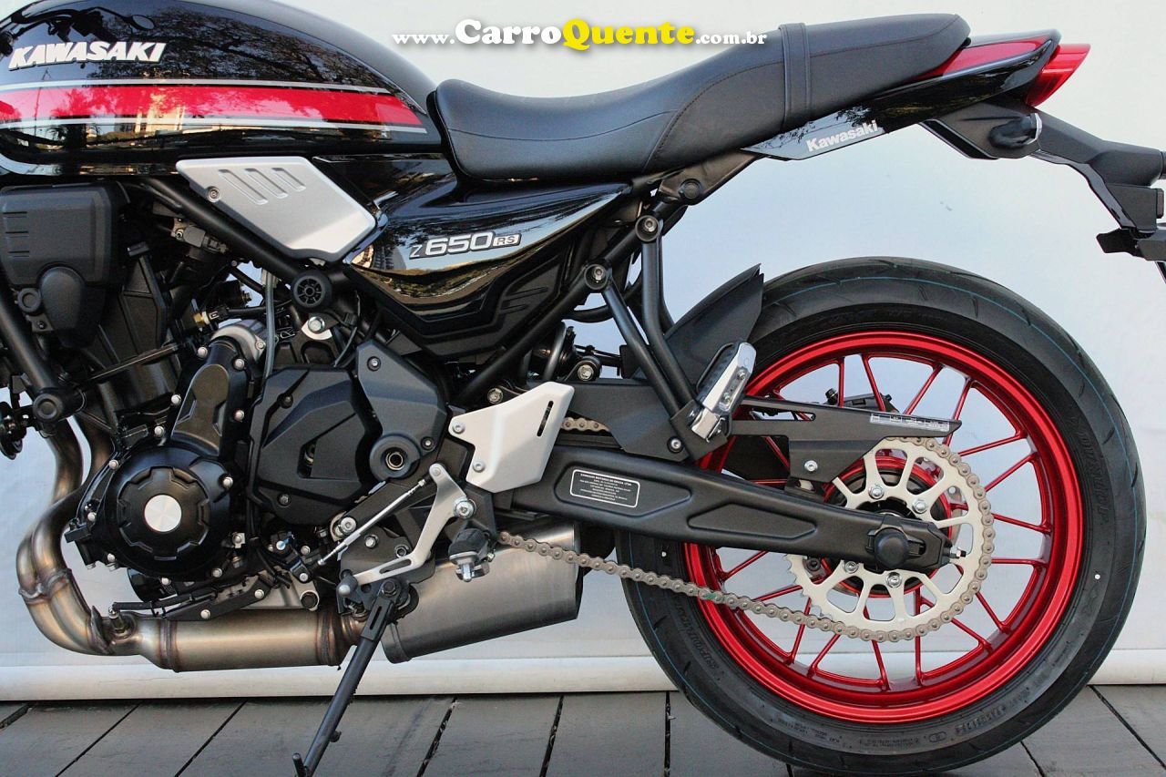 KAWASAKI Z650 ABS RS 2026 - Loja