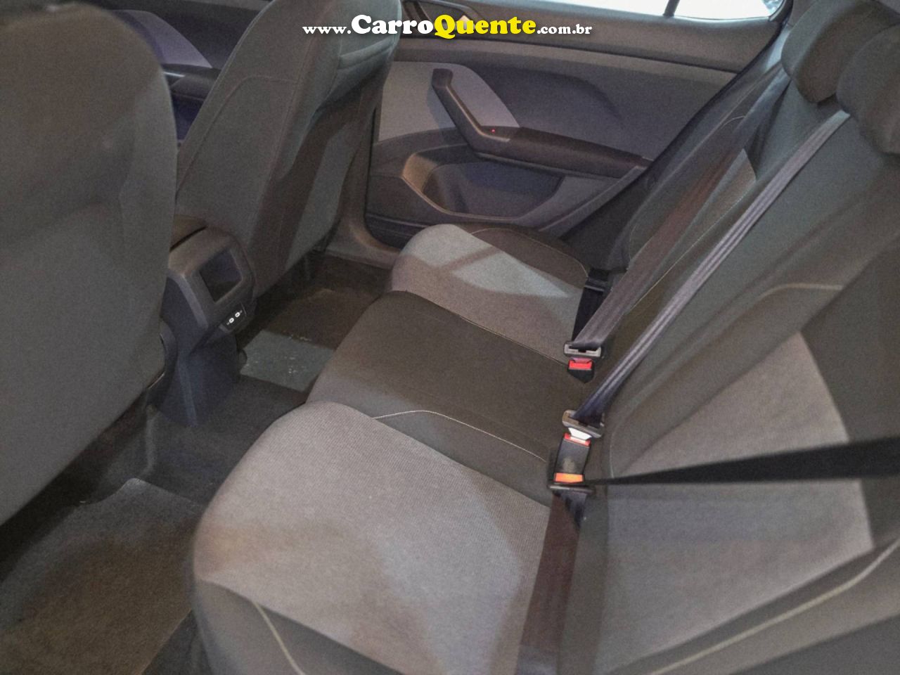 VOLKSWAGEN T-CROSS 1.0 200 TSI TOTAL 2025 - Loja
