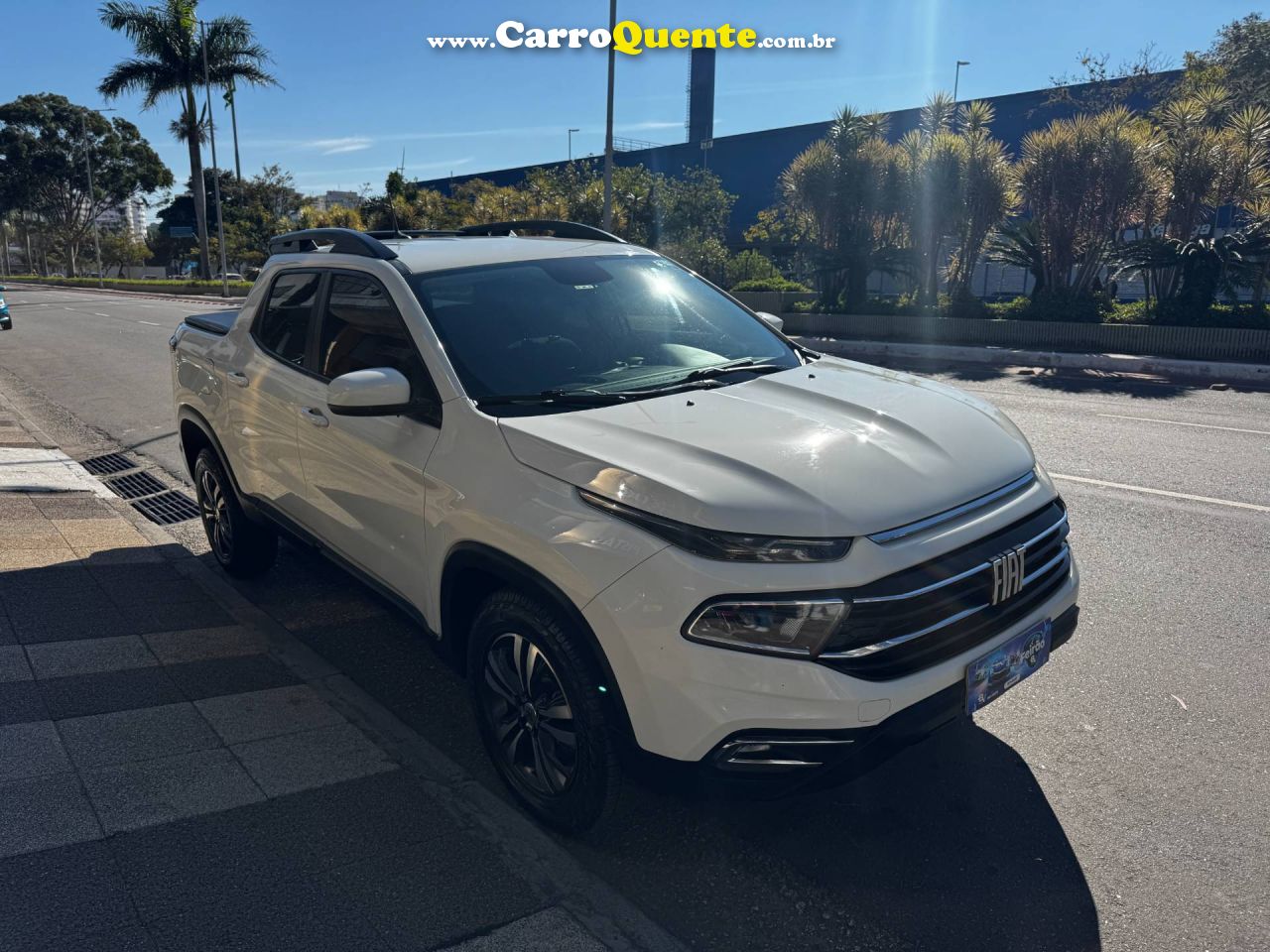 FIAT TORO 2.0 16V TURBO FREEDOM 4WD 2022 - Loja