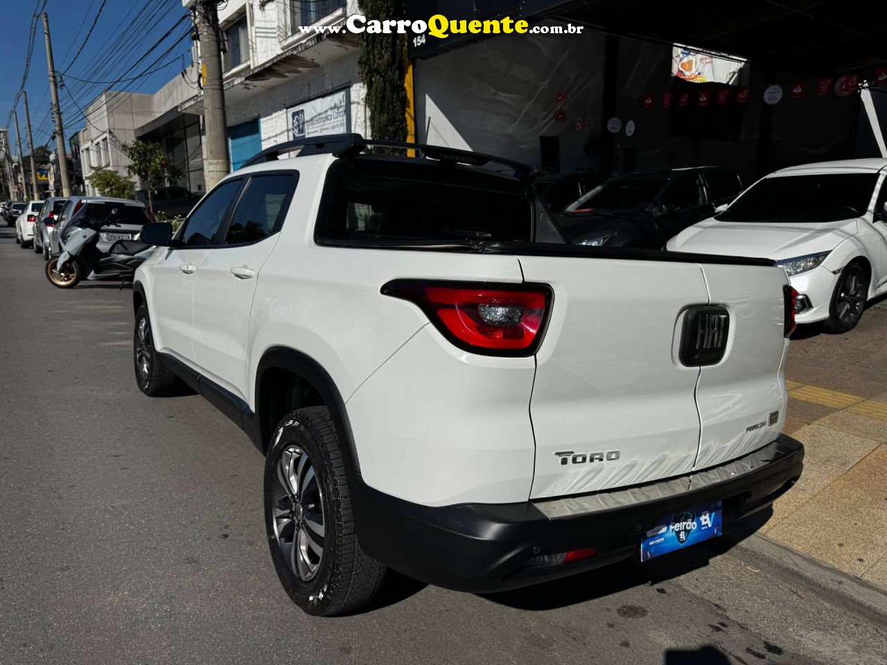 FIAT TORO 2.0 16V TURBO FREEDOM 4WD 2022 - Loja