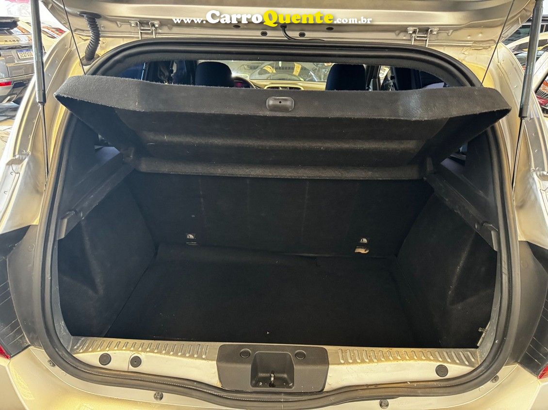 RENAULT SANDERO 1.0 12V SCE LIFE 2020 - Loja