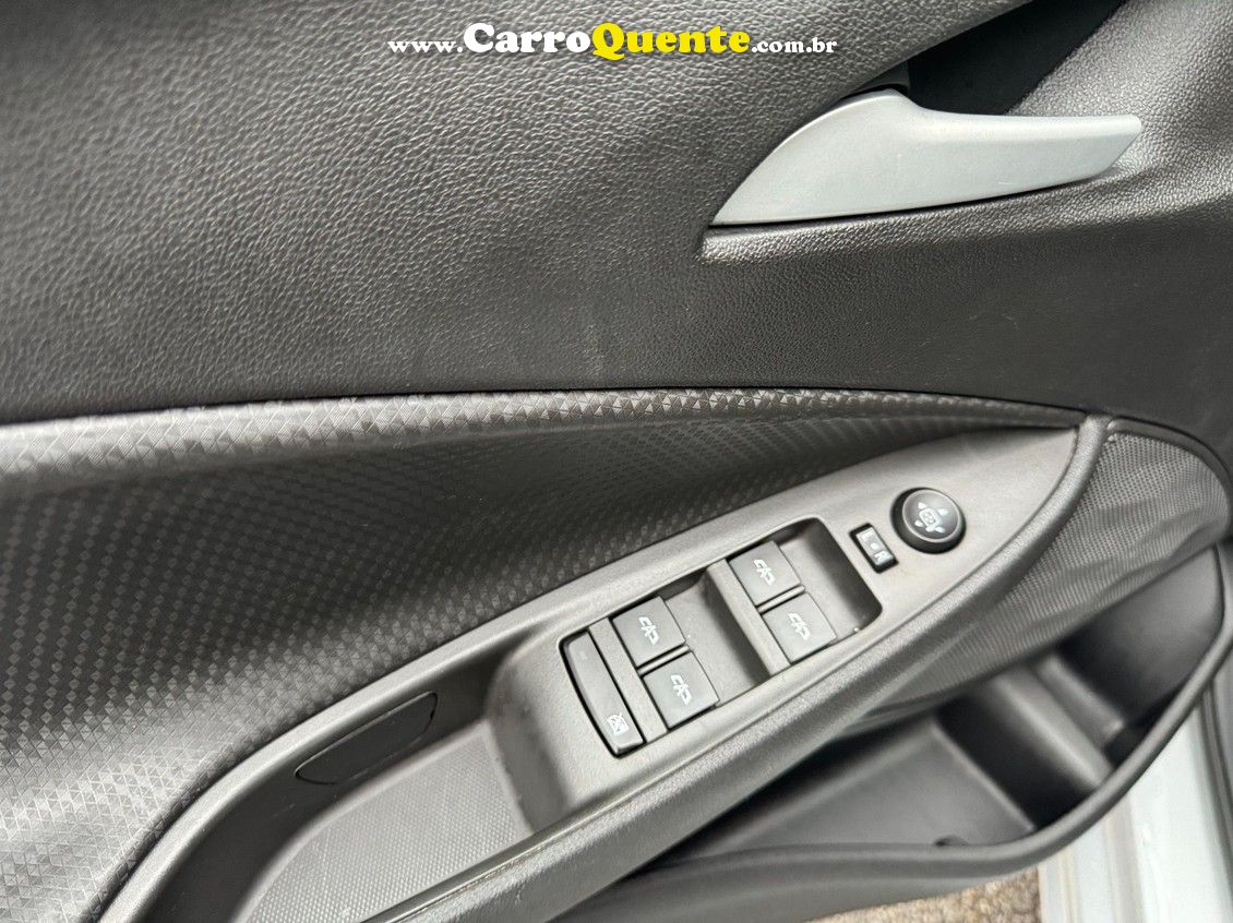 CHEVROLET ONIX 1.0 TURBO PLUS LT 2022 - Loja