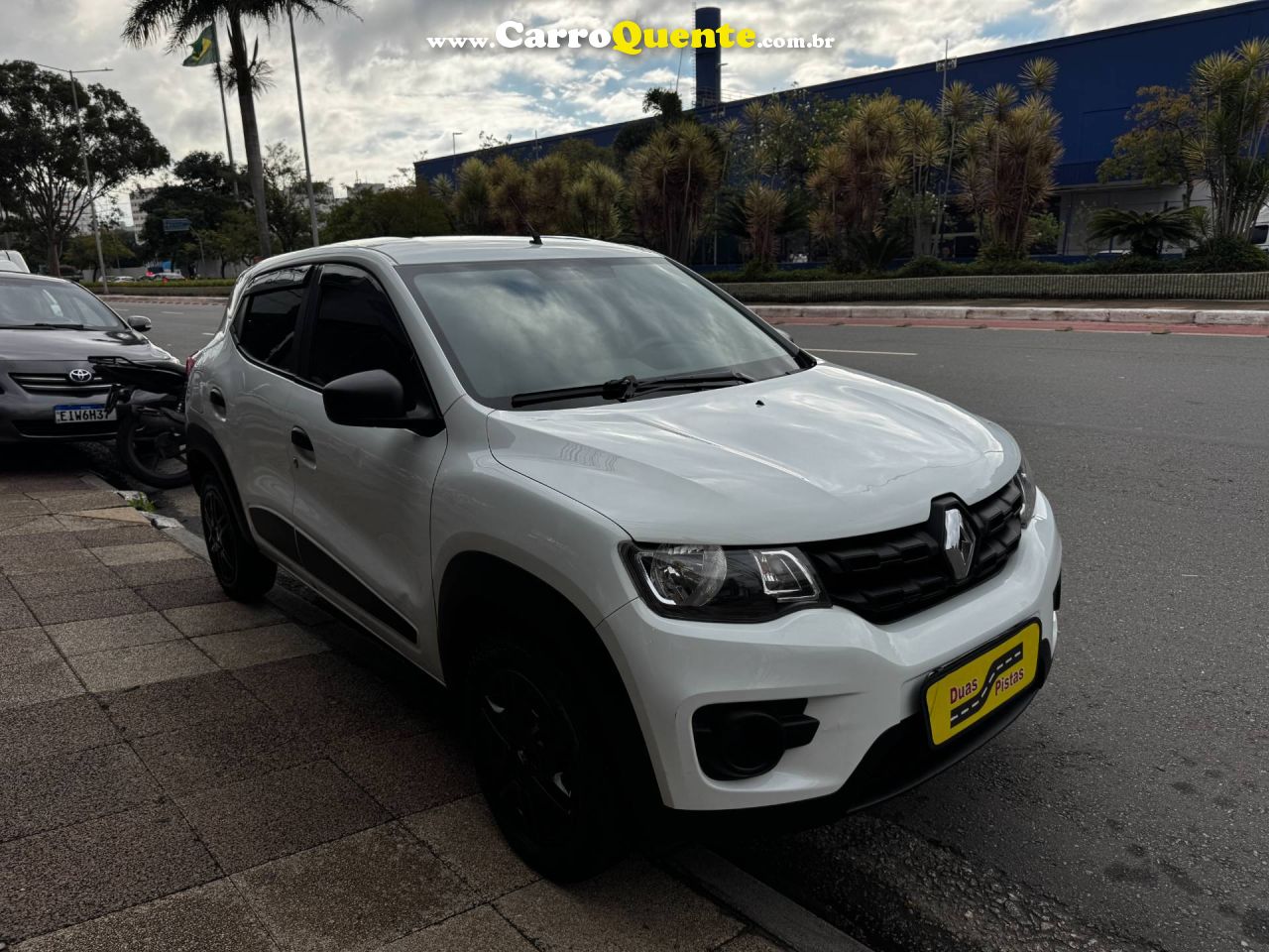 RENAULT KWID 1.0 12V SCE ZEN 2020 - Loja