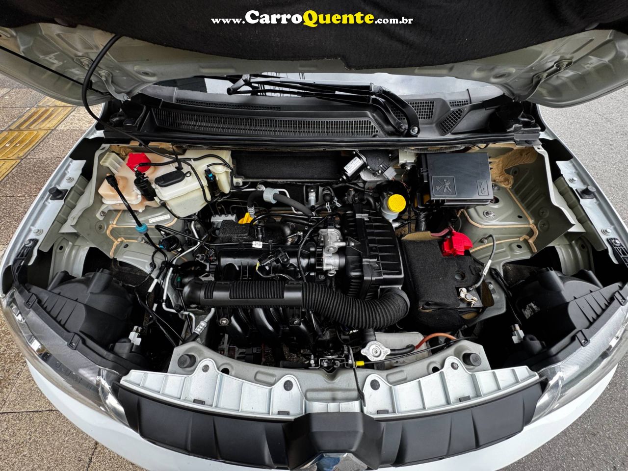 RENAULT KWID 1.0 12V SCE ZEN 2020 - Loja