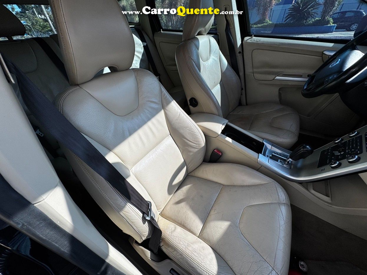 VOLVO XC60 3.0 RD AWD TURBO 2011 - Loja