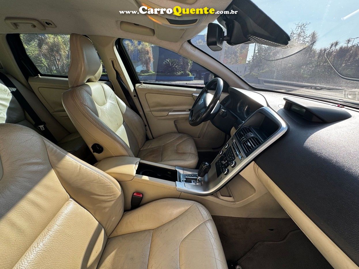 VOLVO XC60 3.0 RD AWD TURBO 2011 - Loja