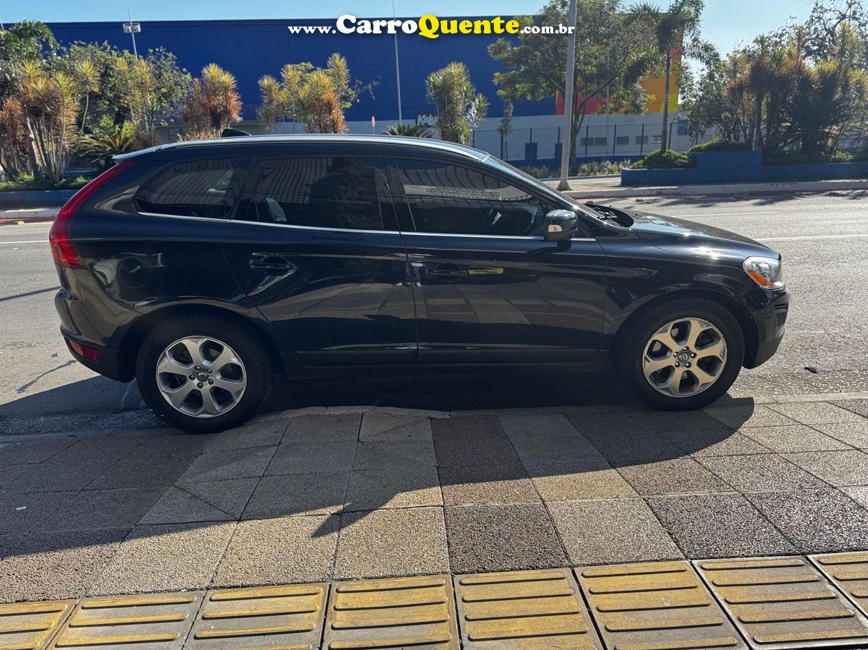 VOLVO XC60 3.0 RD AWD TURBO 2011 - Loja