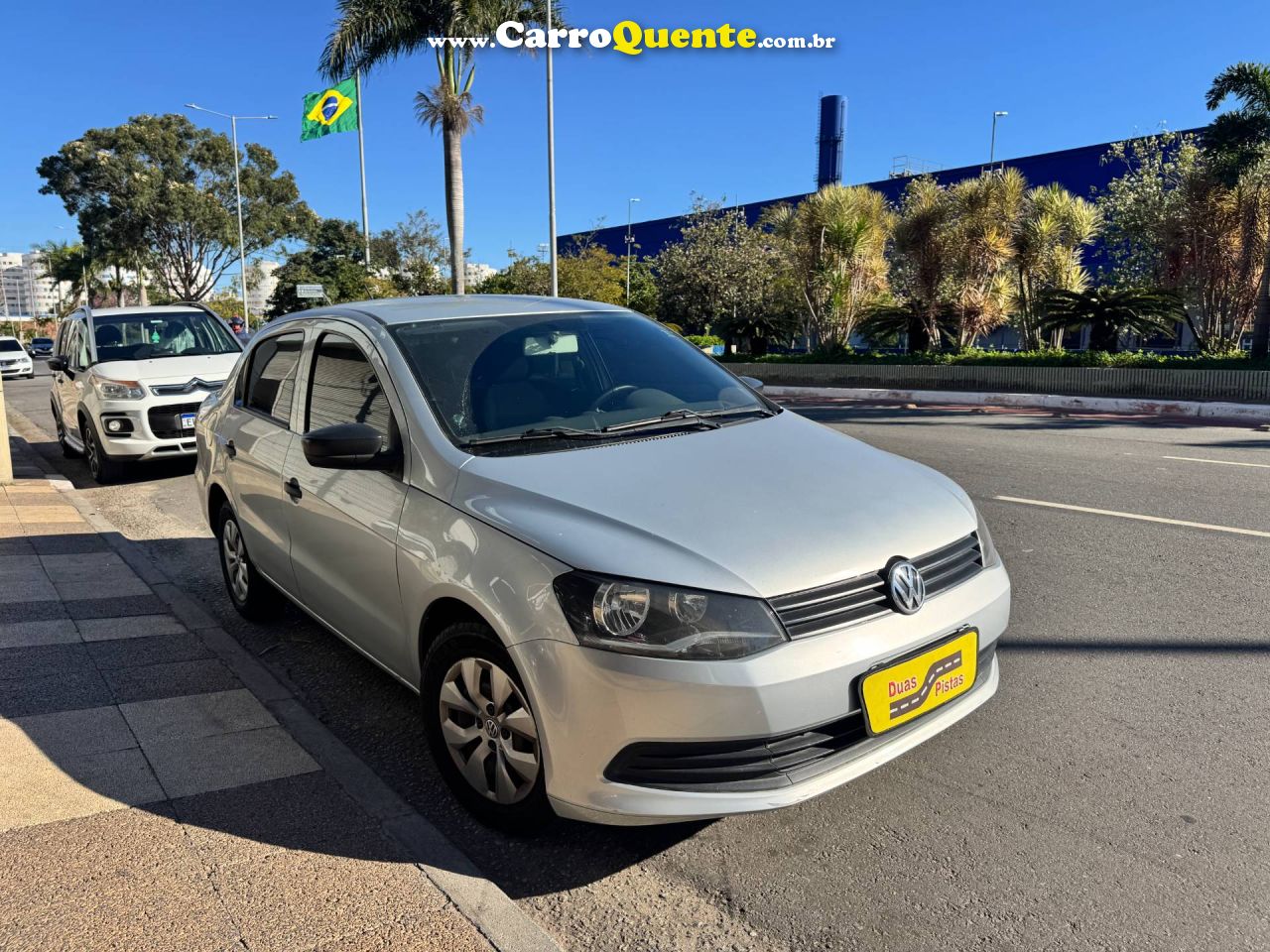 VOLKSWAGEN VOYAGE 1.0 MI TRENDLINE 8V 2015 - Loja